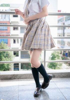 重口虐h调教h肉奴她们和她视频