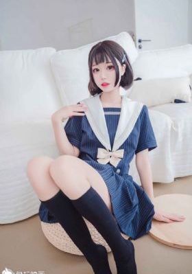 情侣奴伺候女王