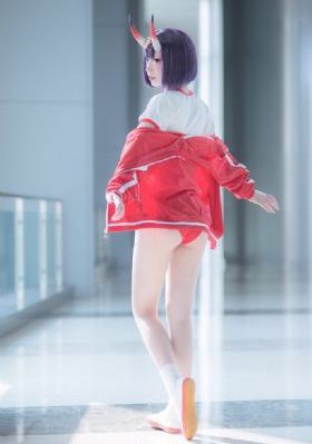 韩国伦理小姨子
